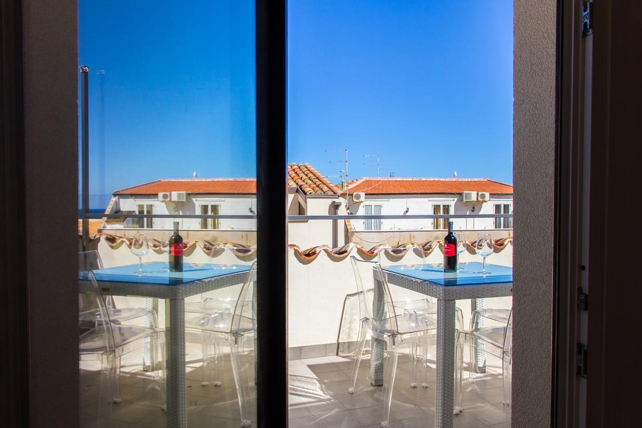 Ferienwohnung Terrazza Di Svevia Cefalù Exterior foto